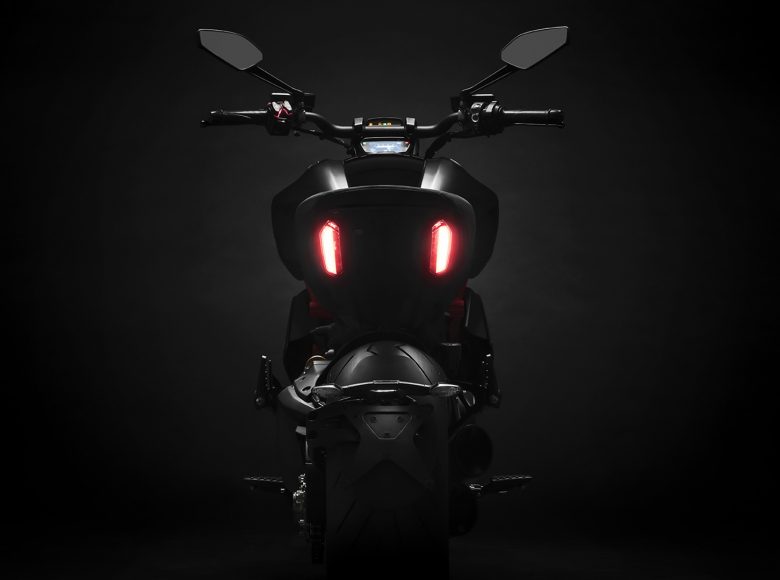 Ducati Diavel 1260 S